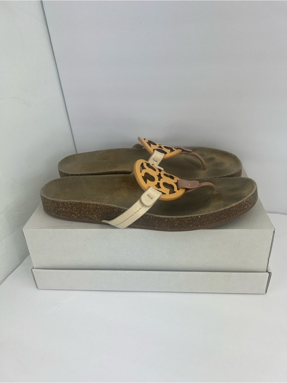 TORY BURCH MILLER CLOUD SANDALS CREAM/CARAMEL COLORS, LEATHER TOP, MILTI CORK 11 - Picture 5 of 17